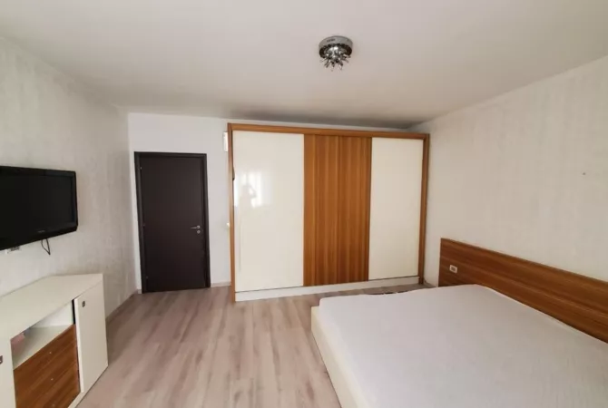 Shtepi me qera Apartament ne Tirane, 2+1, Mobilimi E mobiluar, Pagesa 650  Euro.