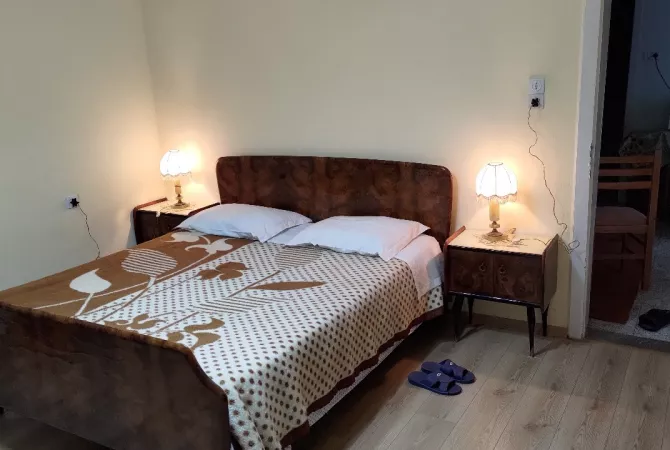 Shtepi me qera 2+1 ne Tirane - 600 Euro