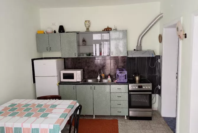 Shtepi me qera 2+1 ne Tirane - 600 Euro