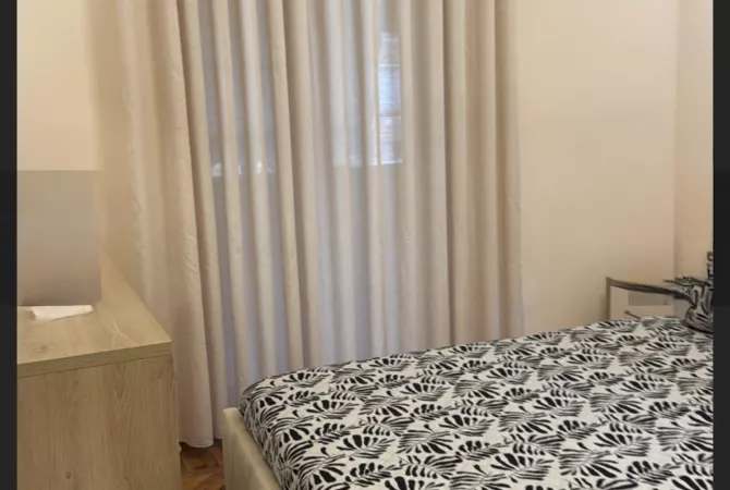 Shtepi me qera 1+1 ne Tirane - 600 Euro