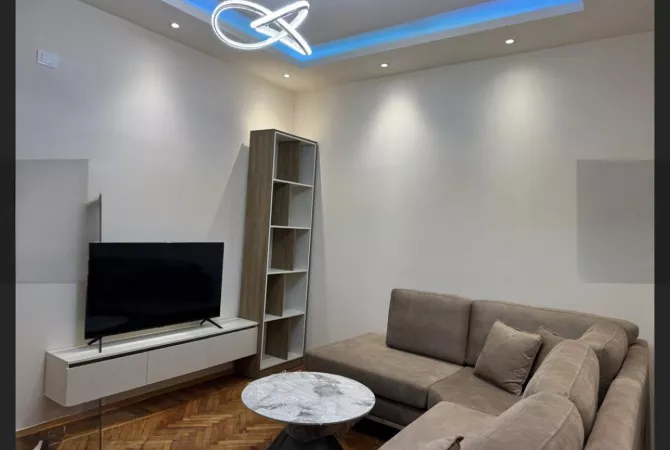 Shtepi me qera 1+1 ne Tirane - 600 Euro