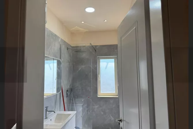 Shtepi me qera Apartament ne Tirane, 1+1, Mobilimi E mobiluar, Pagesa 600  Euro.