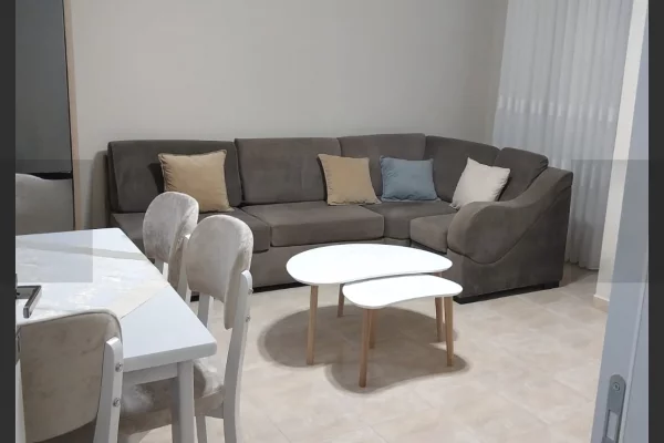 Shtepi me qera 1+1 ne Tirane - 500 Euro