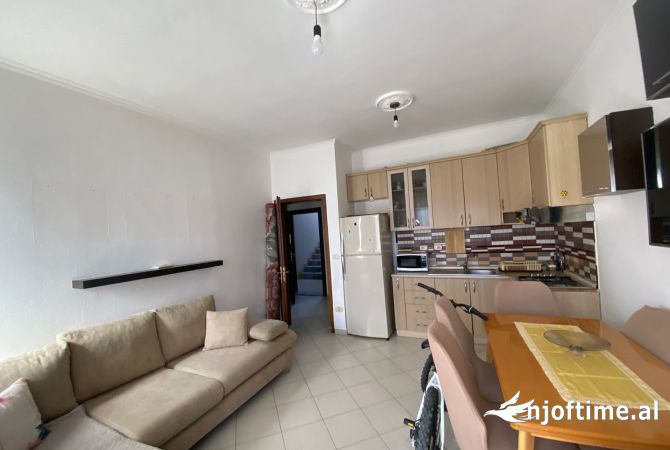 Jepet 1+1 me qira prane coca cola