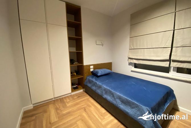 Shtepi me qera Vila Luksoze ne Tirane, 5+1, Mobilimi E mobiluar, Pagesa 2,200  Euro.