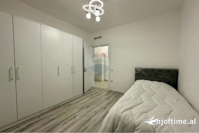 Shtepi me qera 2+1 ne Tirane - 600 Euro