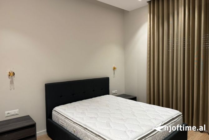 Shtepi me qera 1+1 ne Tirane - 800 Euro