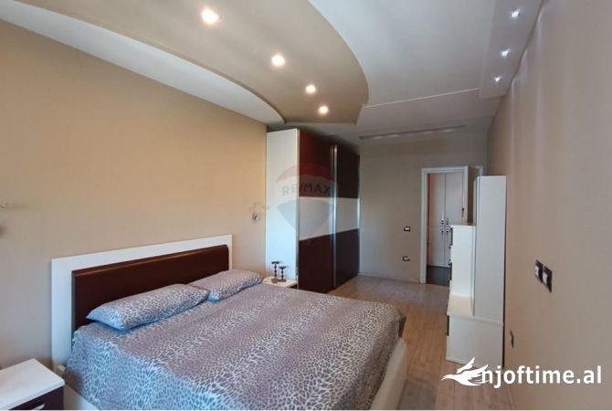 Shtepi me qera Apartament ne Tirane, 2+1, Mobilimi E mobiluar, Pagesa 550  Euro.