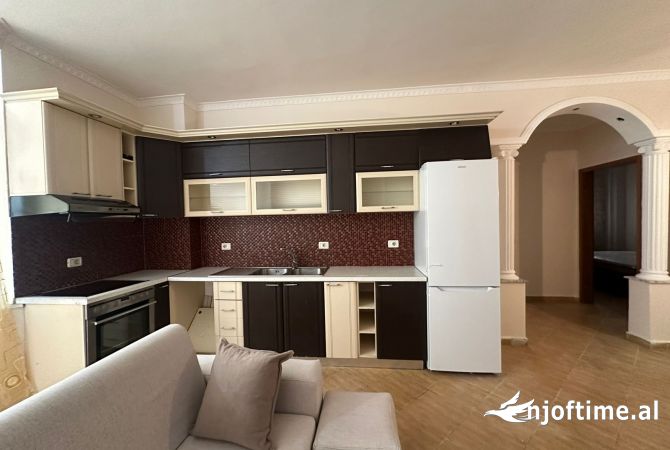 Shtepi me qera 3+1 ne Tirane - 500 Euro