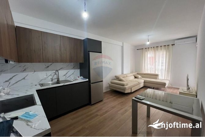Shtepi ne shitje 2+1 ne Tirane - 93,000 Euro