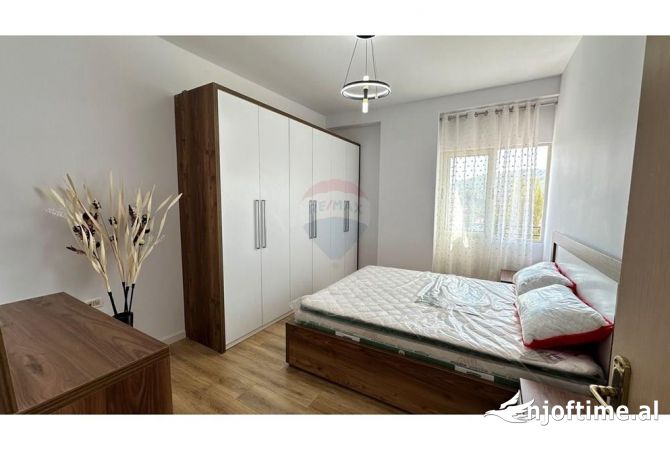 Shtepi ne shitje 1+1 ne Tirane - 95,000 Euro