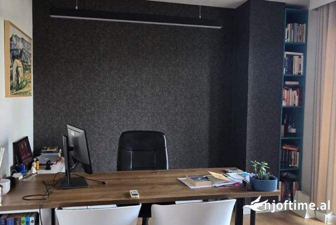 Ambient biznesi me qera 3+1 ne Tirane - 700 Euro