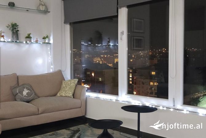 Shtepi me qera 2+1 ne Tirane - 1,200 Euro