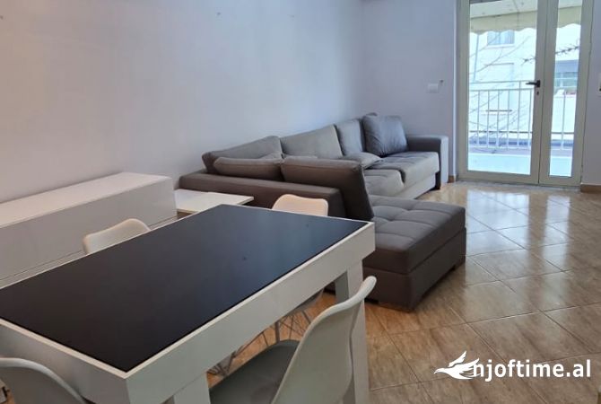 Casa in affitto 1+1 a Tirana - 50,000 Leke