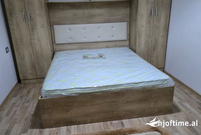 Shtepi me qera 1+1 ne Tirane - 300 Euro