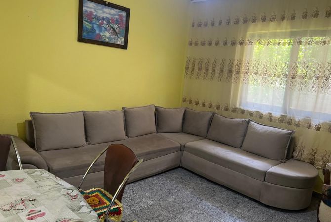 Shtepi me qera 1+1 ne Tirane - 370 Euro