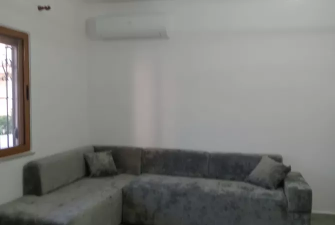 Shtepi me qera 2+1 ne Tirane - 500 Euro