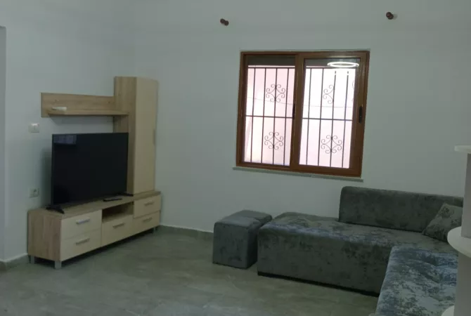 Casa in affitto 2+1 a Tirana - 400 Euro