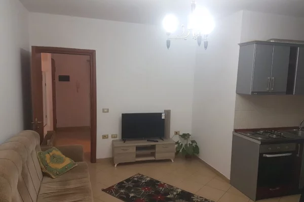 Jepet me qera apartament  1+1  Misto Mame 400 Euro