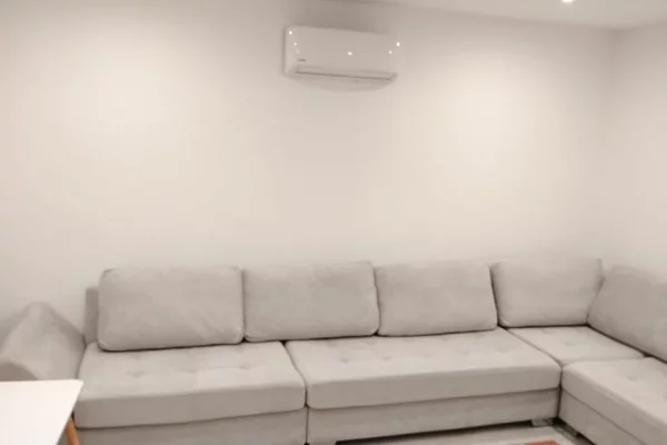 Shtepi me qera 1+1 ne Tirane - 350 Euro