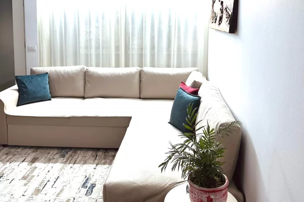 Shtepi me qera 1+1 ne Tirane - 550 Euro