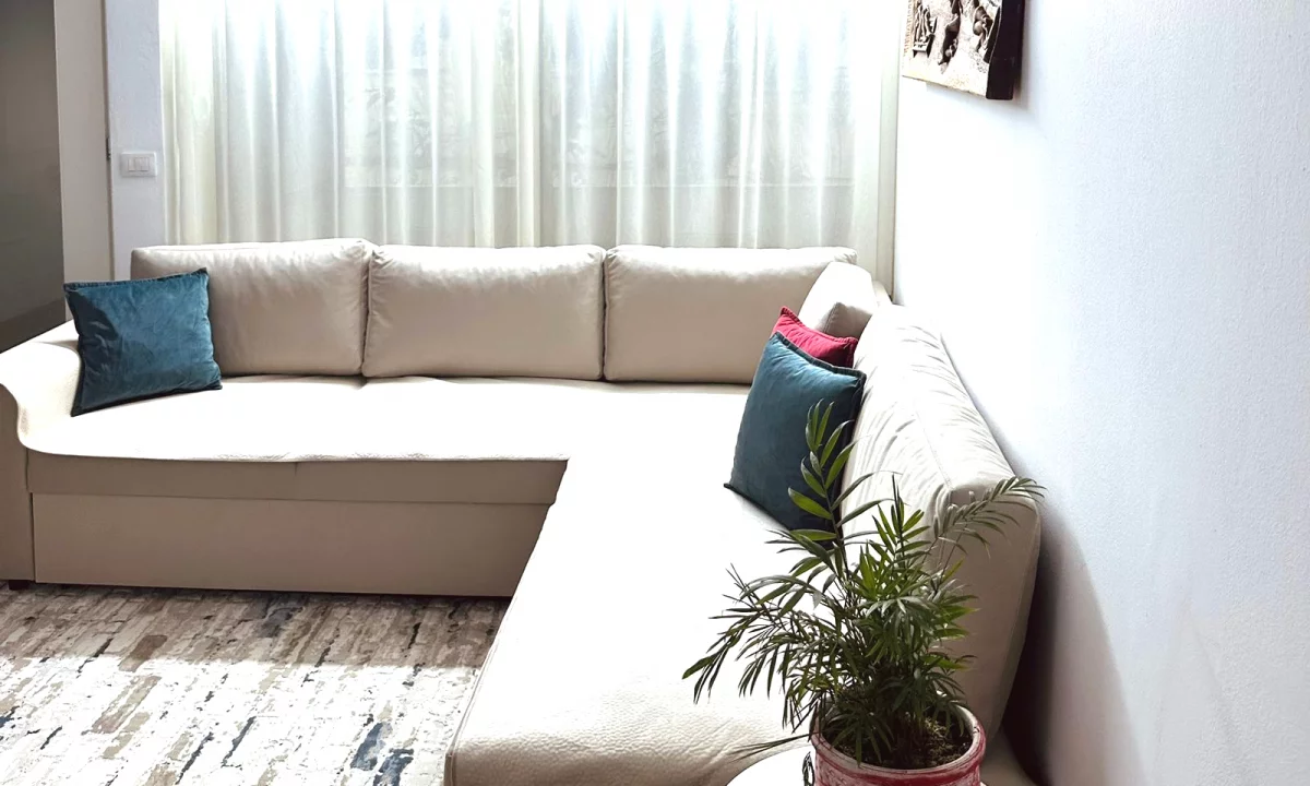 Shtepi me qera Apartament ne Tirane, 1+1, Mobilimi E mobiluar, Pagesa 550  Euro.