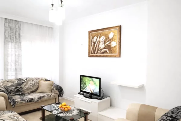 Shtepi ne shitje 2+1 ne Tirane - 160,000 Euro