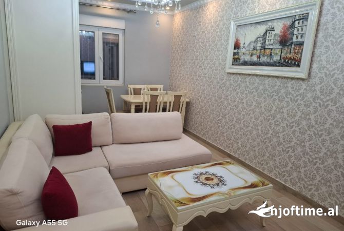 Shtepi me qera Apartament ne Tirane, 2+1, Mobilimi E mobiluar, Pagesa 600  Euro.