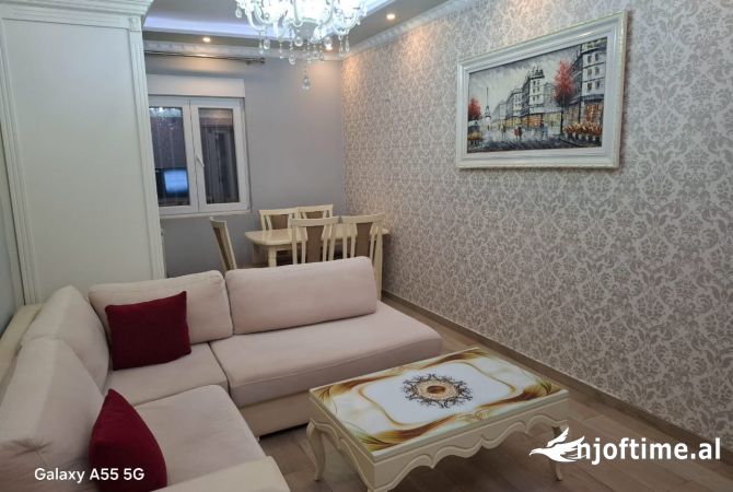 Shtepi me qera 2+1 ne Tirane - 600 Euro