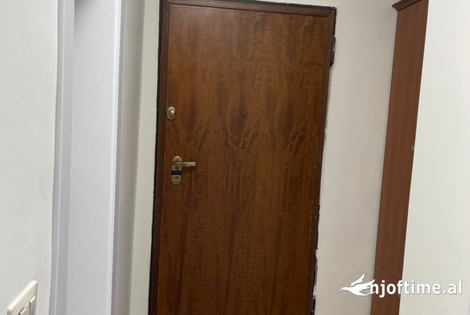 Shtepi me qera 1+1 ne Tirane - 1,000 Euro