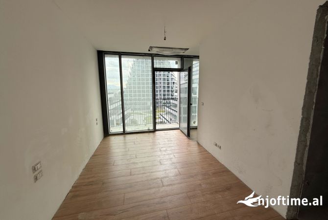 Shtepi me qera 2+1 ne Tirane - 1,600 Euro