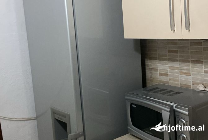 Shtepi me qera Garsoniere ne Tirane - 380 Euro