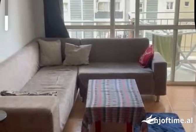 Shtepi me qera 1+1 ne Tirane - 430 Euro