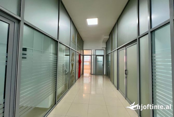 AMBJENT BIZNESI/ ZYRE ME QIRA PRANE ATSH, TE QKB   