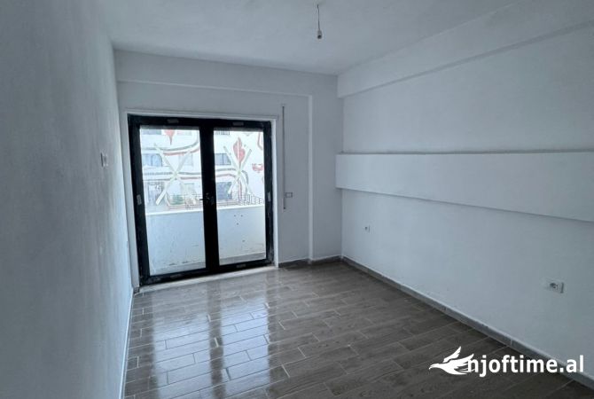Shtepi ne shitje 2+1 ne Tirane - 185,000 Euro