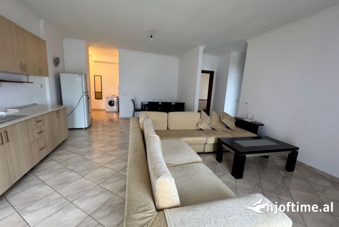 Shtepi me qera 2+1 ne Tirane - 500 Euro