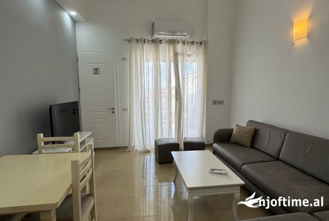 Shtepi me qera 1+1 ne Tirane - 500 Euro