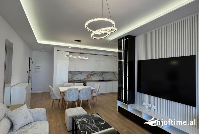 Shtepi me qera 3+1 ne Tirane - 800 Euro