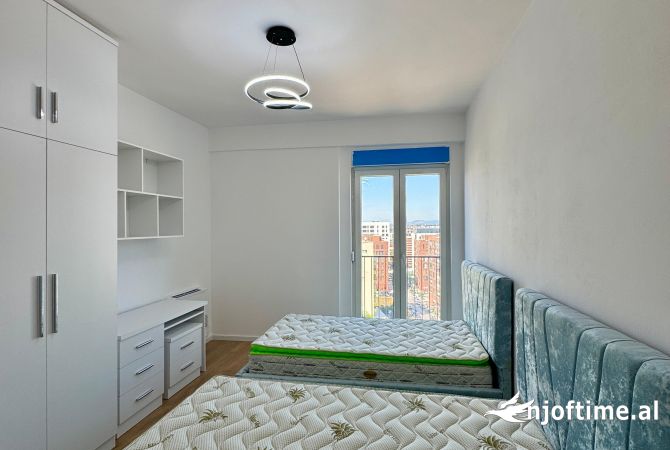 Shtepi me qera Apartament ne Tirane, 3+1, Mobilimi E mobiluar, Pagesa 800  Euro.