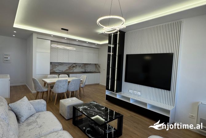 Shtepi me qera 3+1 ne Tirane - 800 Euro