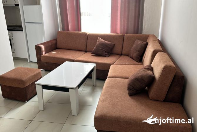 Shtepi ne shitje 2+1 ne Tirane - 107,000 Euro