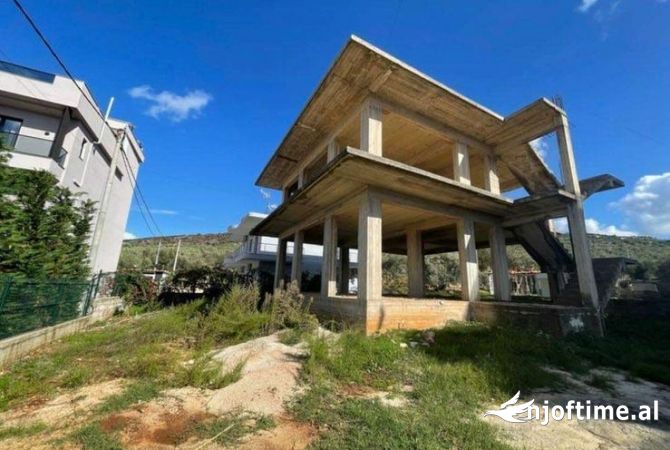 Shtepi ne shitje 5+1 ne Sarande - 250,000 Euro