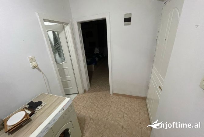Shtepi me qera 1+1 ne Tirane - 400 Euro