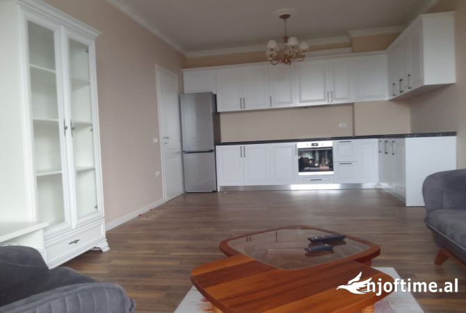 Shtepi ne shitje 2+1 ne Tirane - 255,000 Euro