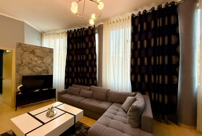 Shtepi ne shitje Apartament ne Tirane, 1+1, Mobilimi E mobiluar, Pagesa 89,000  Euro.