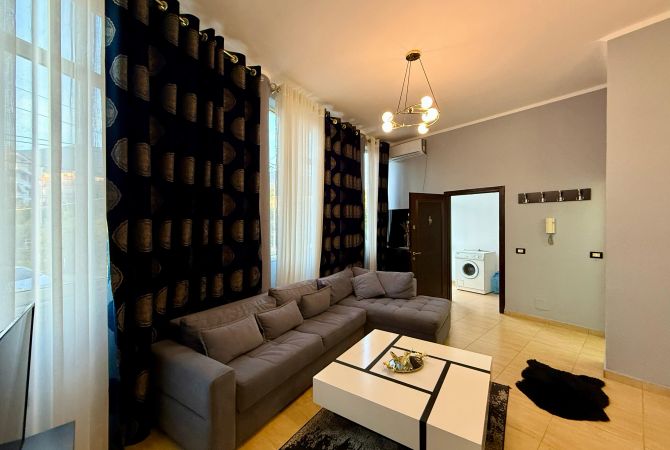 Shtepi ne shitje 1+1 ne Tirane - 89,000 Euro