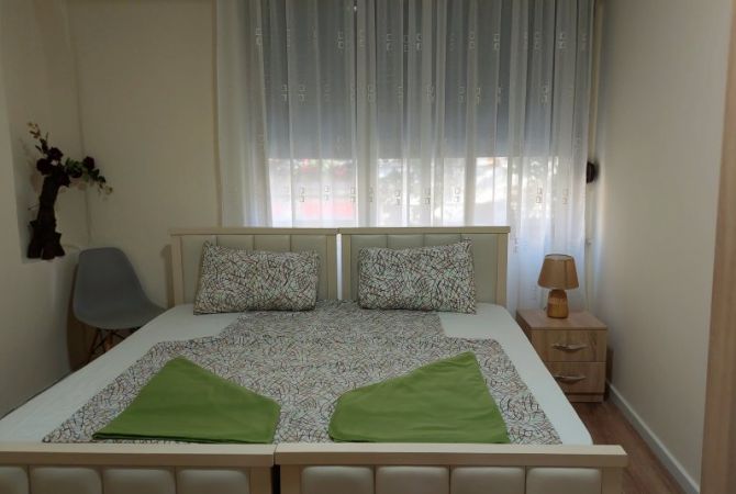Shtepi me qera Apartament ne Tirane, 1+1, Mobilimi E mobiluar, Pagesa 600  Euro.