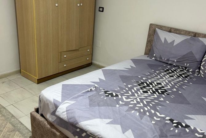 Shtepi me qera Apartament ne Tirane, 1+1, Mobilimi E mobiluar, Pagesa 400  Euro.