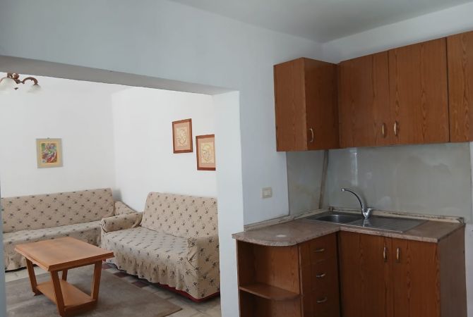 Apartment for rent in Tirana 1+1, In Part