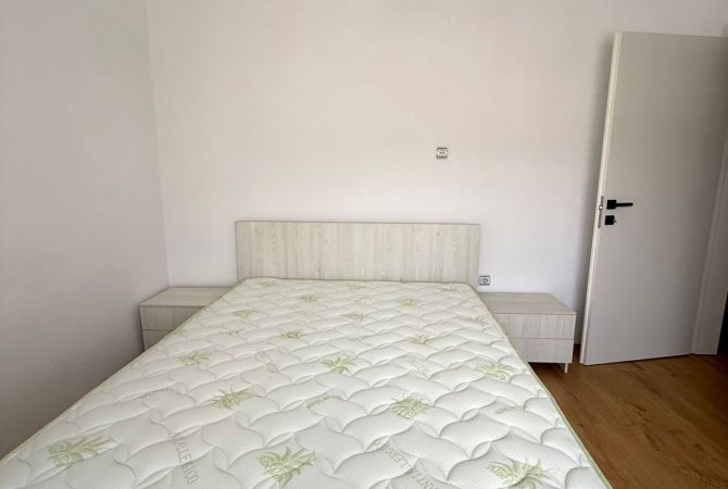 Shtepi me qera 1+1 ne Tirane - 450 Euro